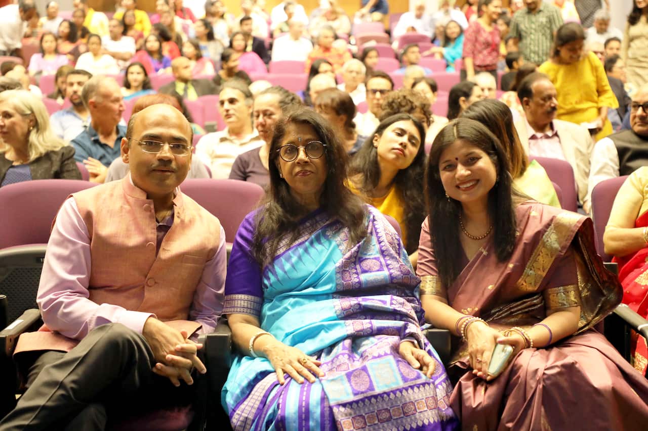 Singer Kavita Krishnamurthy is with Consul General of India Sydney Mr. Manish Gupta