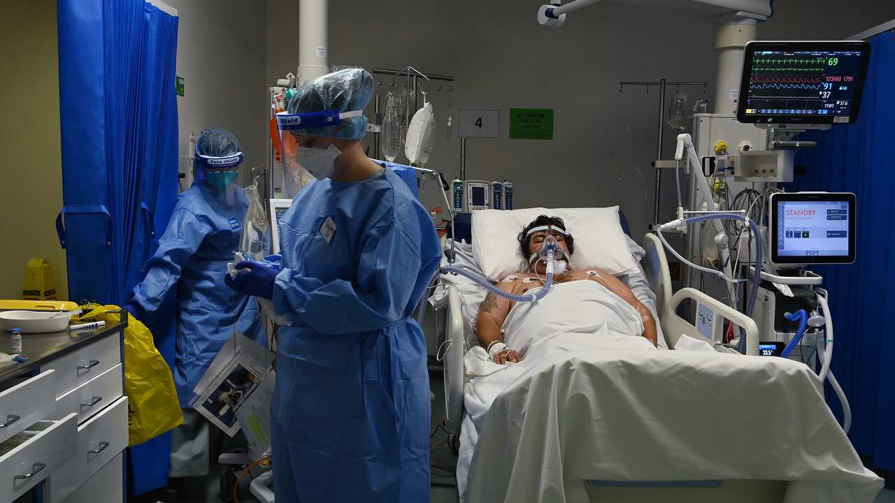 A supplied image of ICU staff at St Vincents Hospital caring for a COVID-19 positive patient in the ICU of St Vincents Hospital in Sydney.