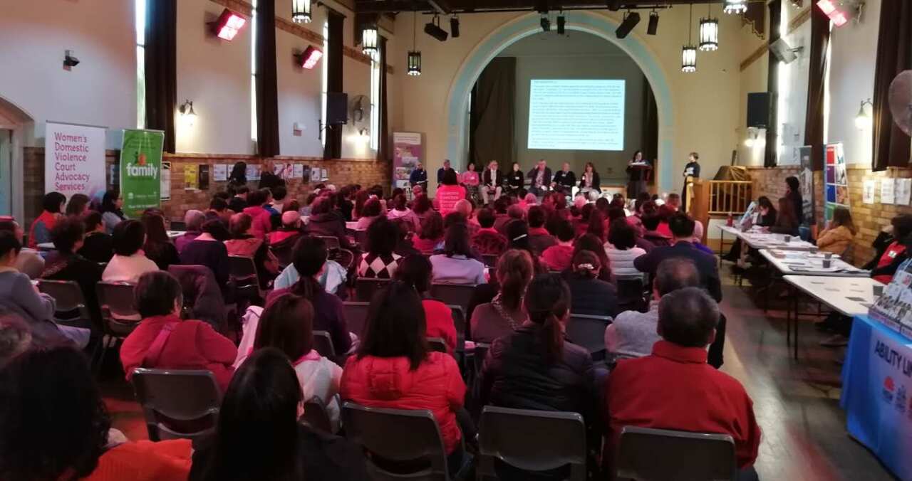 反对家庭暴力中文社区讯息博览会在悉尼举行