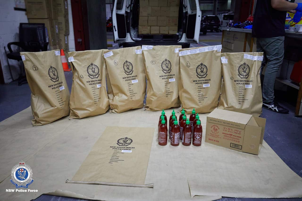 400kg of 'ice' located in hot chilli sauce import