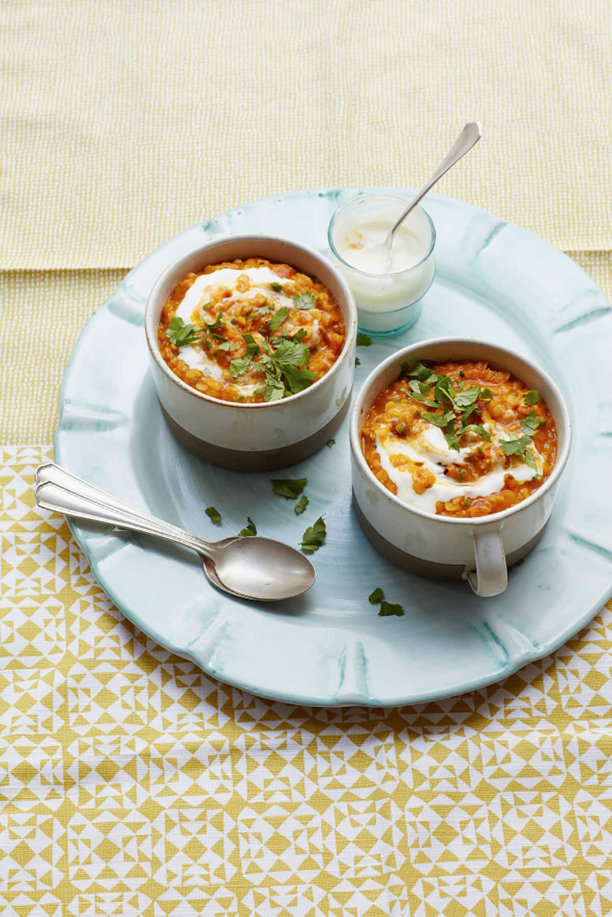 Creamy red lentil and coconut dahl
