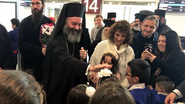Perth Greeks welcomed Archbishop of Australia, Makarios. 