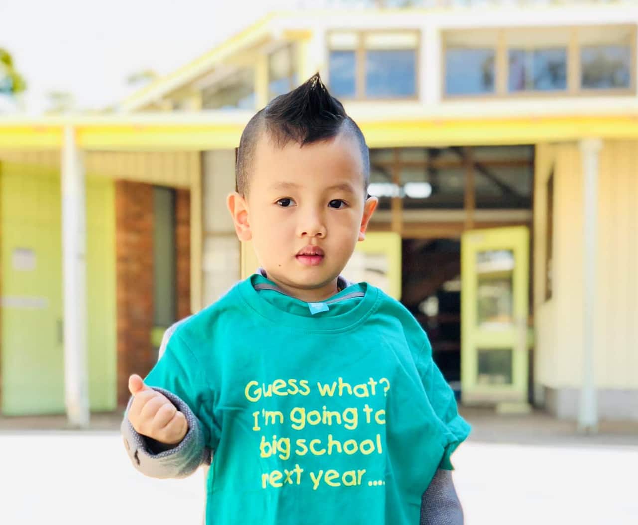 Mỗi đứa trẻ đều có những lúc vui vẻ quá giới hạn, nhưng điều quan trọng là khi được nhắc nhở trẻ cần biết cách dừng lại. 