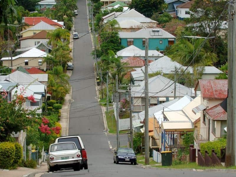 A street shot of a Brisbane suburb.
