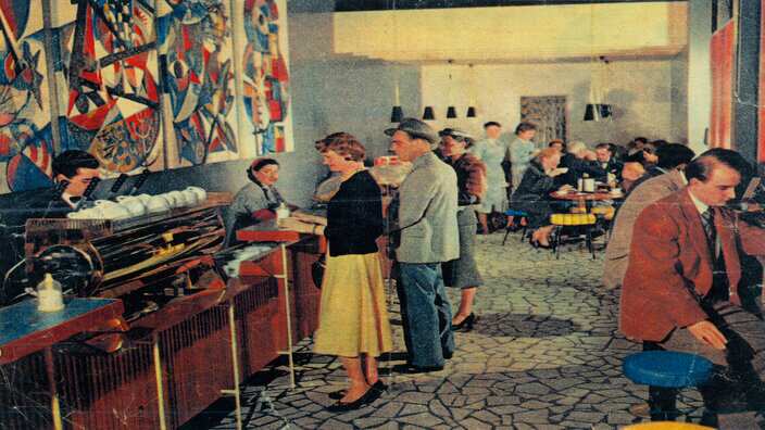 Legend Café & Milk Bar