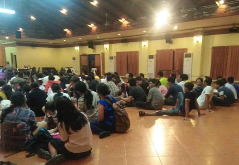 Những người Thượng bị bắt trong trong cuộc vay ráp ở Thái đang được tập trung chờ ra tòa