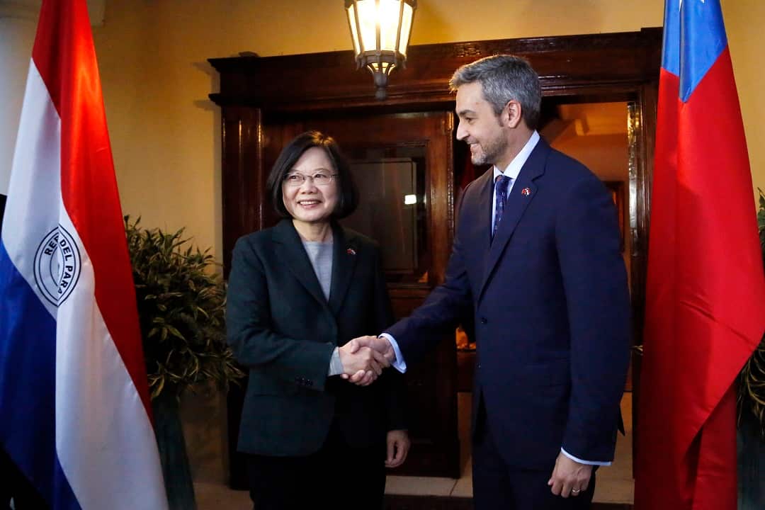 Paraguay's President Mario Abdo with his Taiwan counterpart Tsai Ing-wen (AP Photo/Jorge Saenz)             