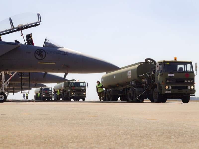 Ground support crews on the flightline of RAAF Base Darwin.