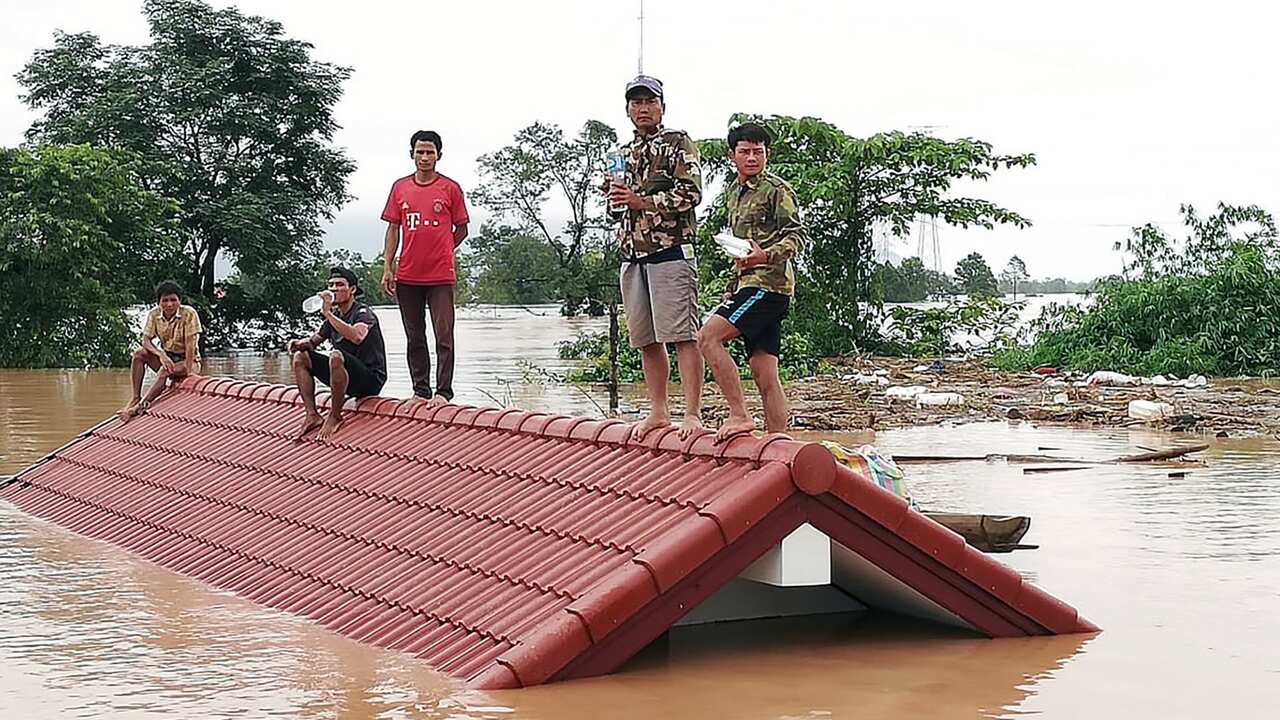 Footage of hydropower dam flood in Laos