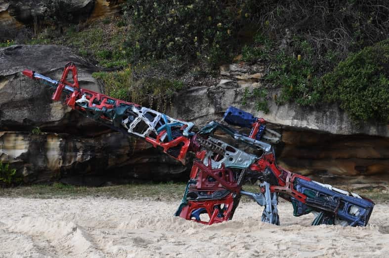 Bondi sculpture, sculpture by the sea