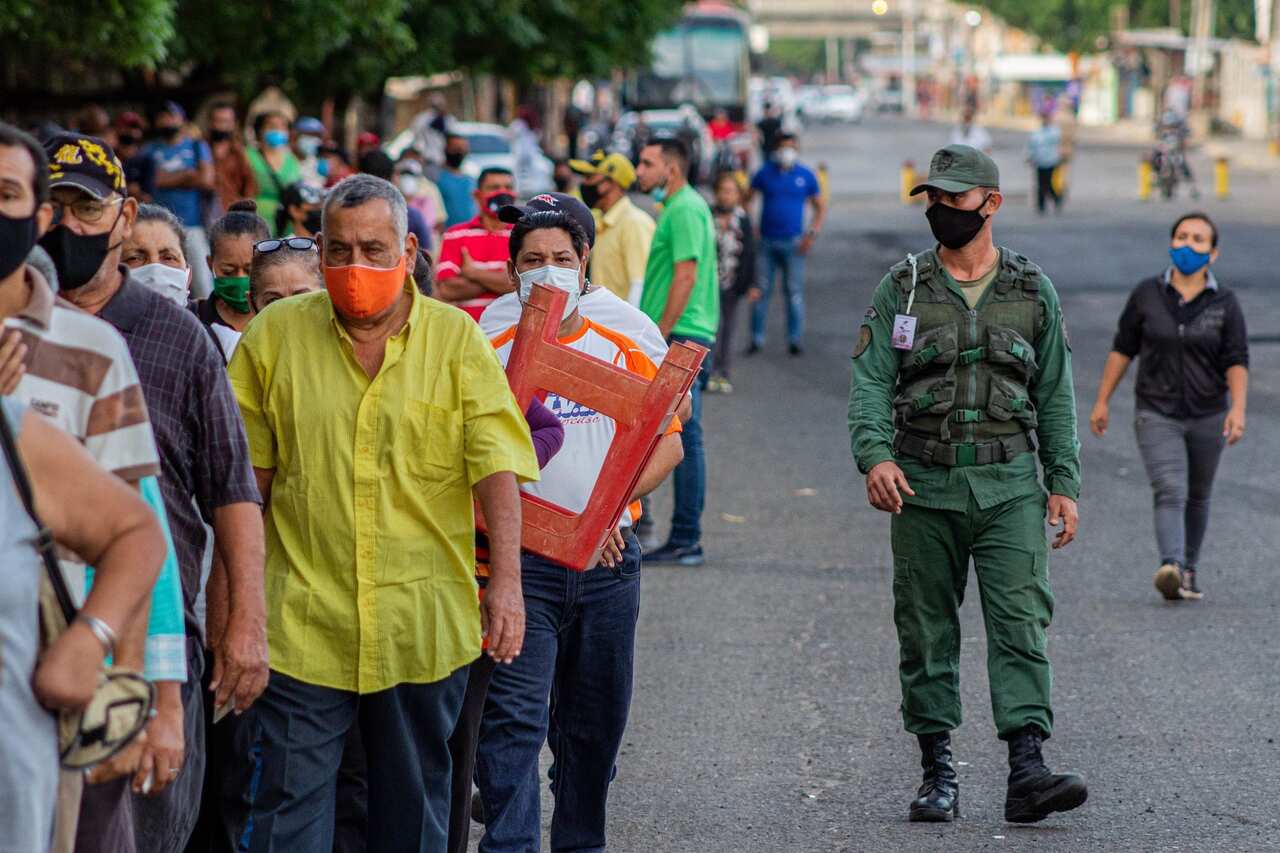 People line up to vote in Maracaibo, to vote in the regional and local elections in Venezuela.