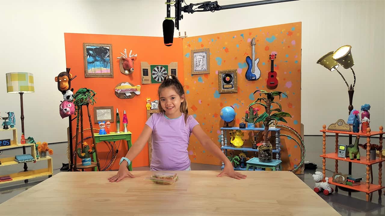 Jenna Phan hiện là người dẫn chương trình của “How to do stuff good” trên kênh ABC Me của đài truyền hình ABC