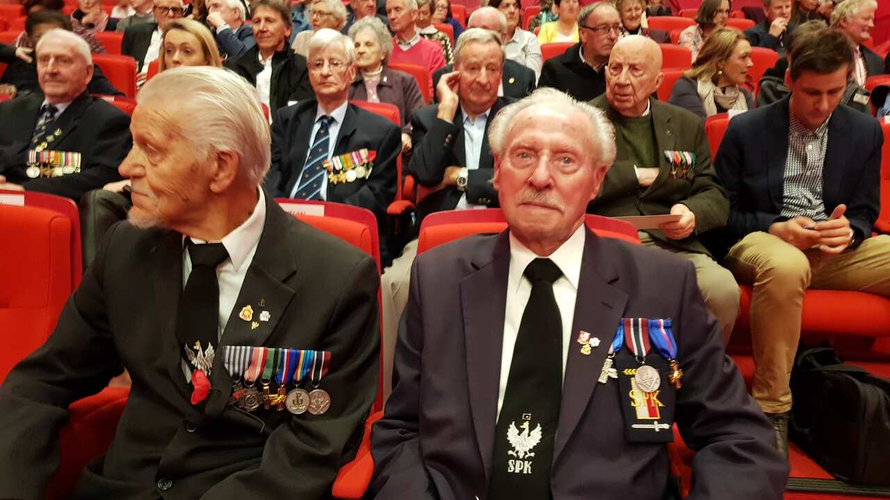 Australians and the European Underground 1939–45 