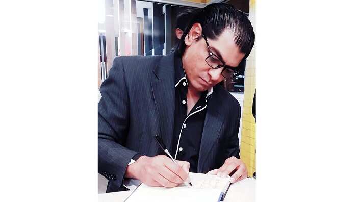 Saqib Imran book signing