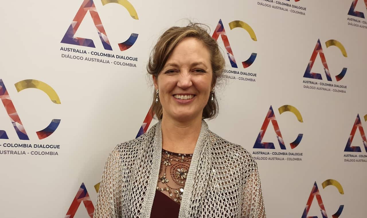 Embajadora Sophie Davis