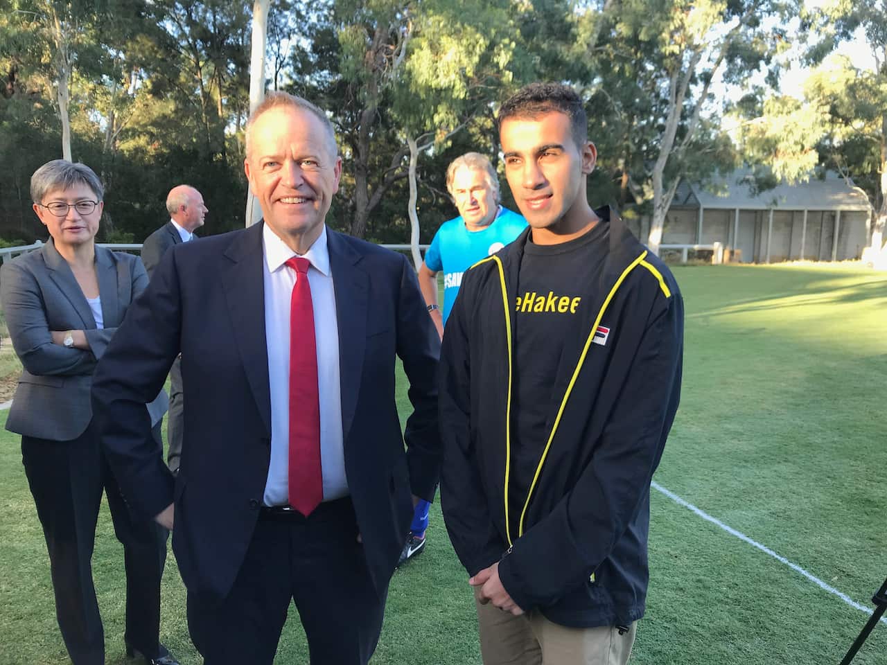 Opposition Leader Bill Shorten met Hakeem Al-Araibi  on the sidelines of the Parliament House football field. 
