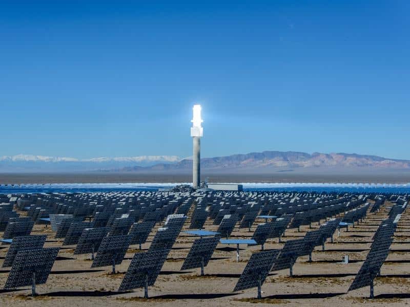 artist impressions for the solar thermal power plant