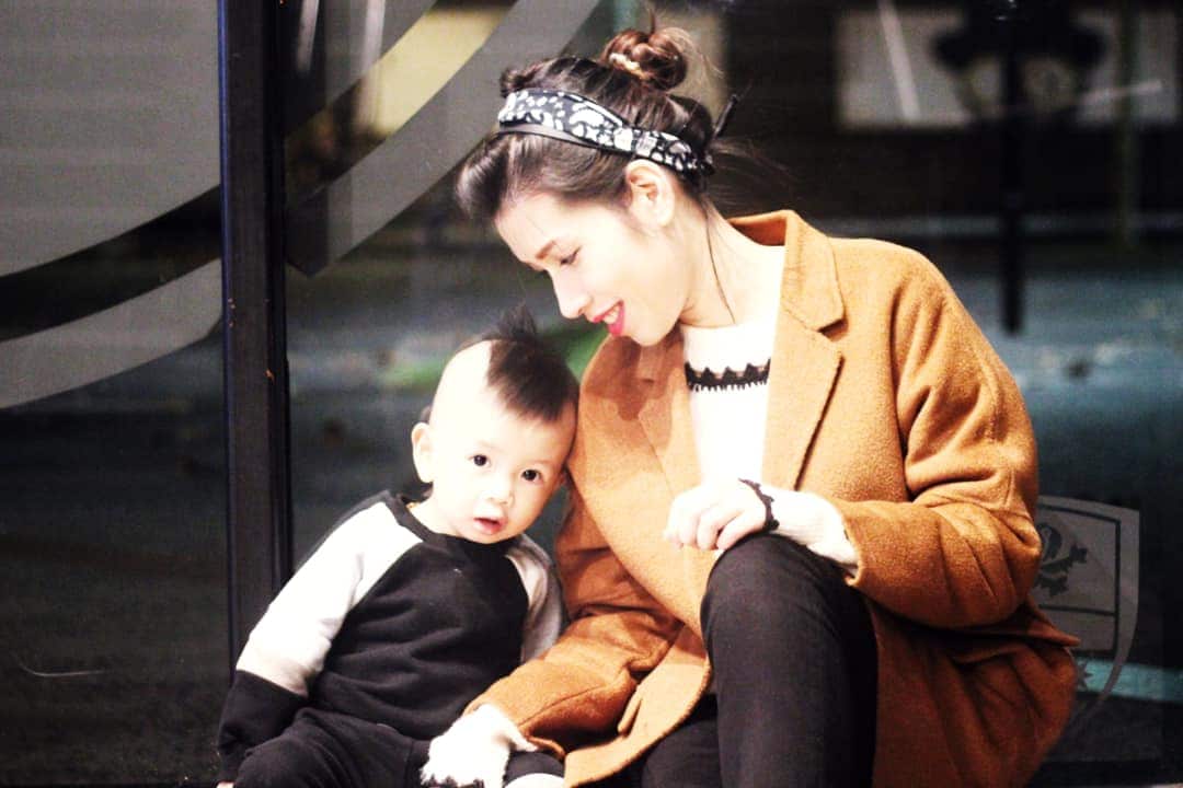 Hà Trang hiện là giáo viên dạy tiếng Việt tại Sydney, mẹ của hai bé trai tuổi tiểu học và vỡ lòng.