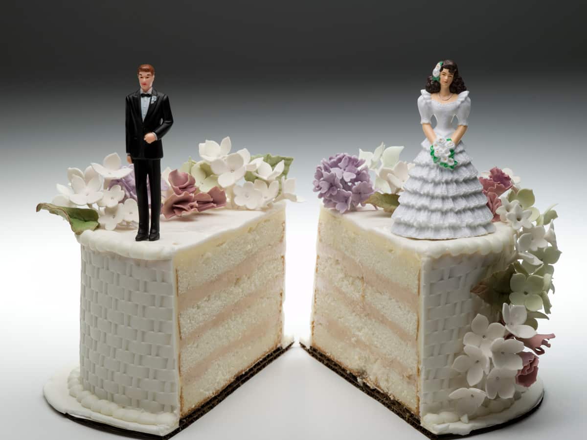 Divorce is a tough time for everyone, but pain can be mitigated by avoided these pitfalls