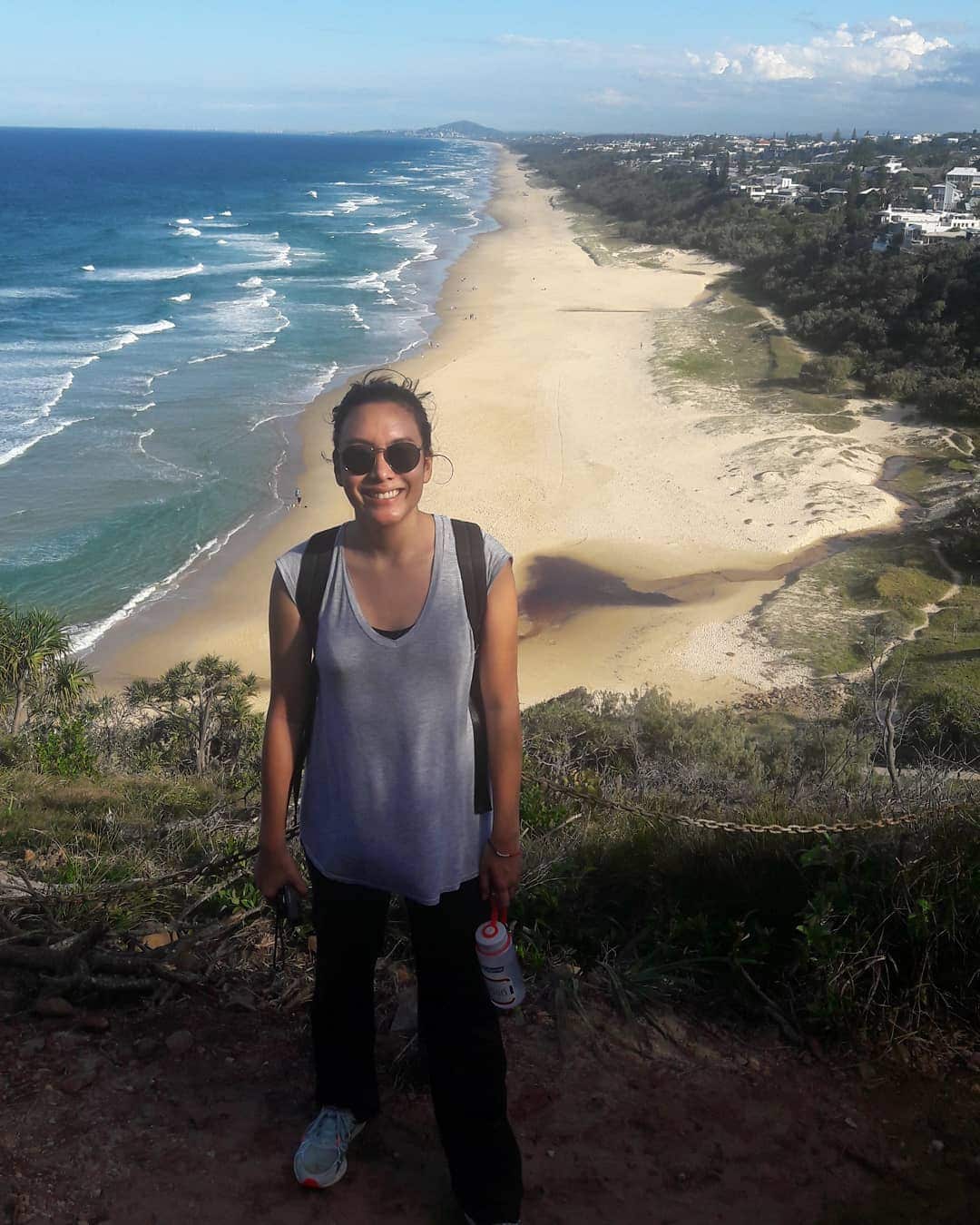 คุณรชา เกิดศิลป์ นักเรียนทุนรัฐบาลออสเตรเลียผู้มีหัวใจรักการท่องเที่ยว