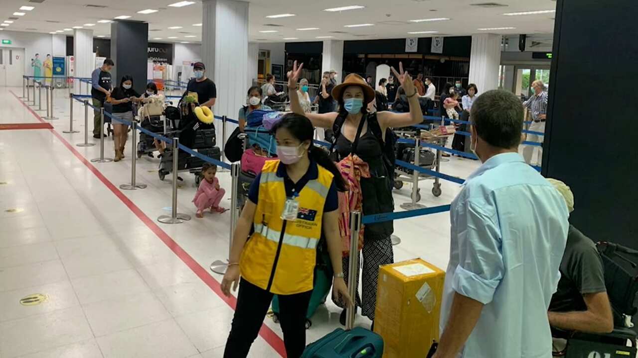 Stranded Australians relieved to be finally getting a flight home