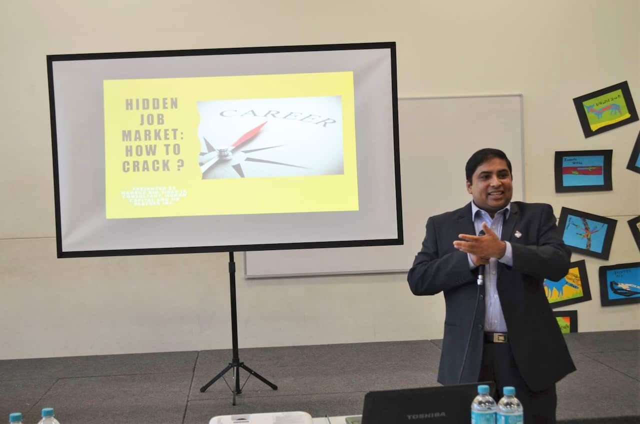 Bangladeshi migrant, Hidden job market, Unemployment 