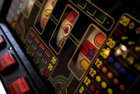 British bookmakers odds on to unlock U.S. sports after legal ruling  