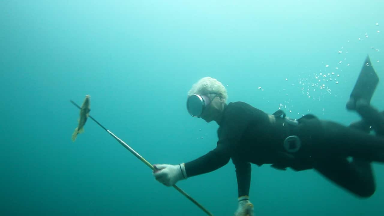 Film Breathing underwater by director Ko Hee Young