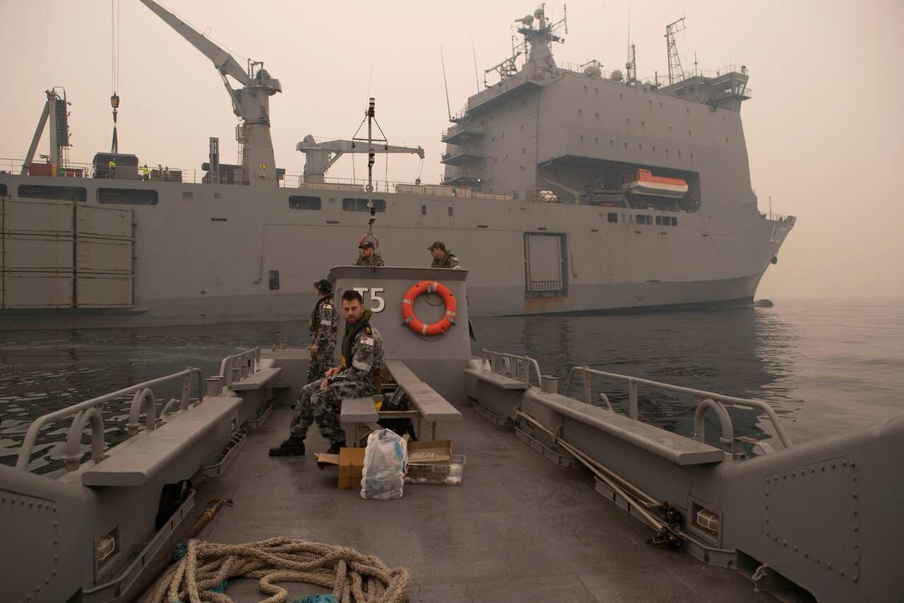 Up to 3,000 reservists are being called up to assist the bushfire recovery effort. 