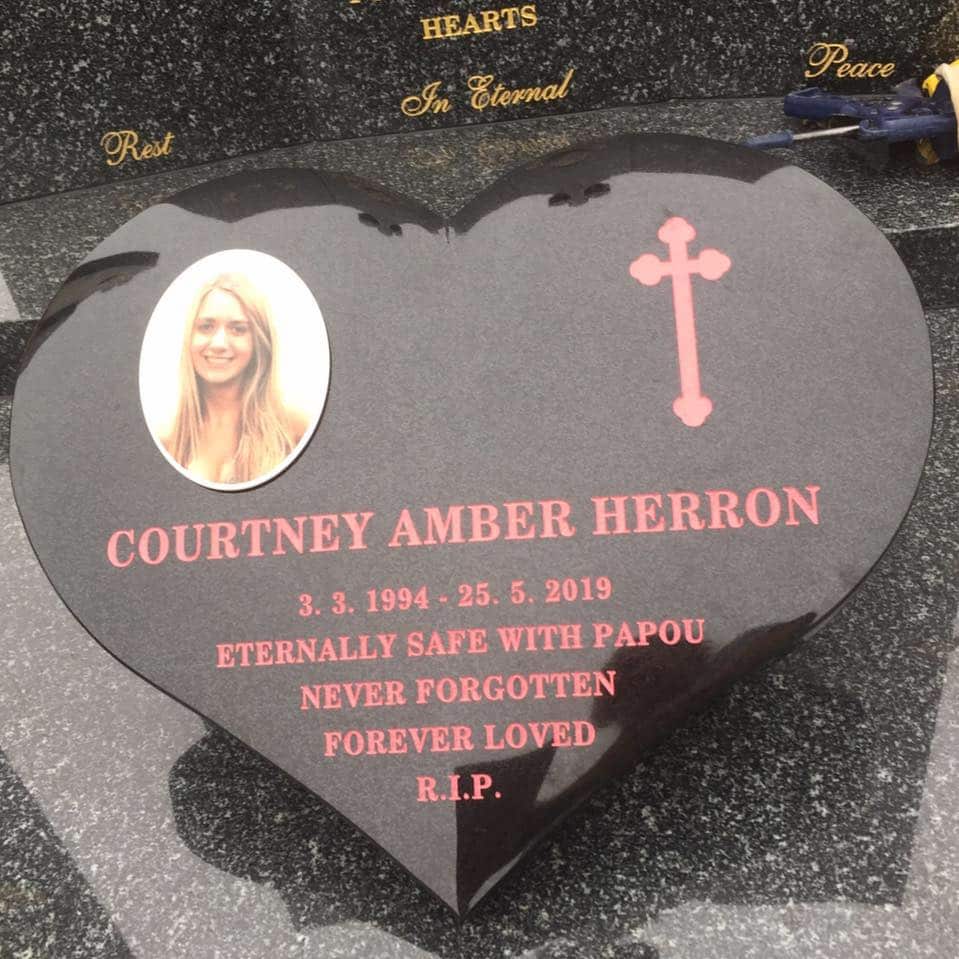 Courtney Herron's grave