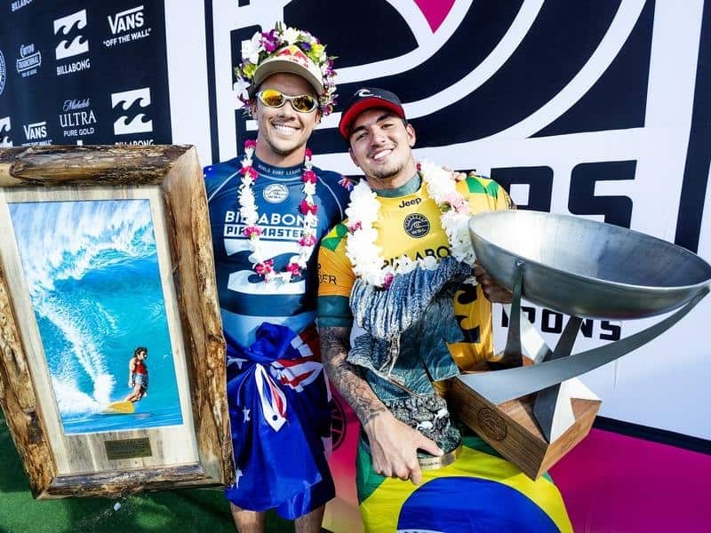 SURFING PIPE MASTERS 2018 MEDINA WILSON