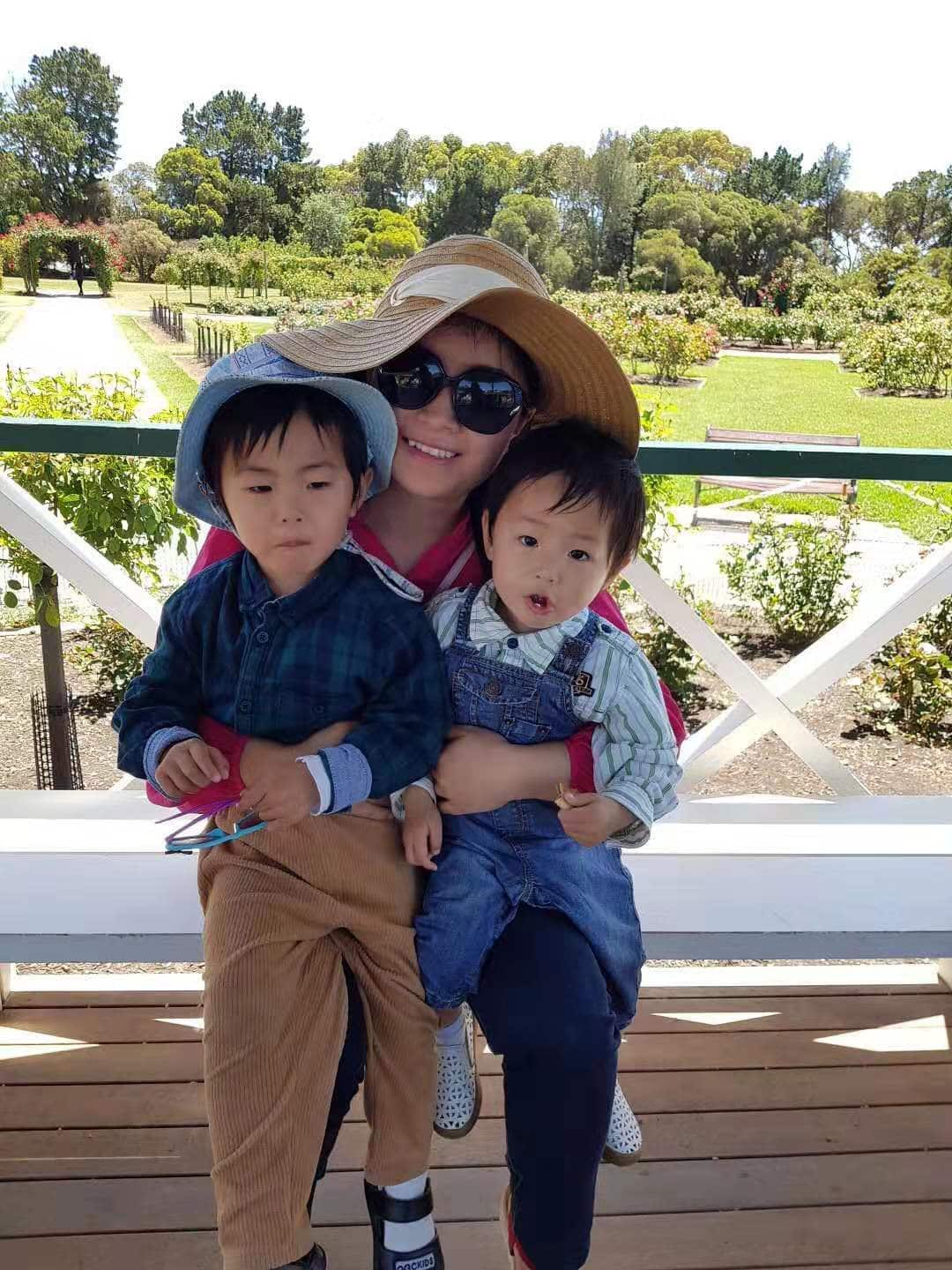 Ying Wang and her children.