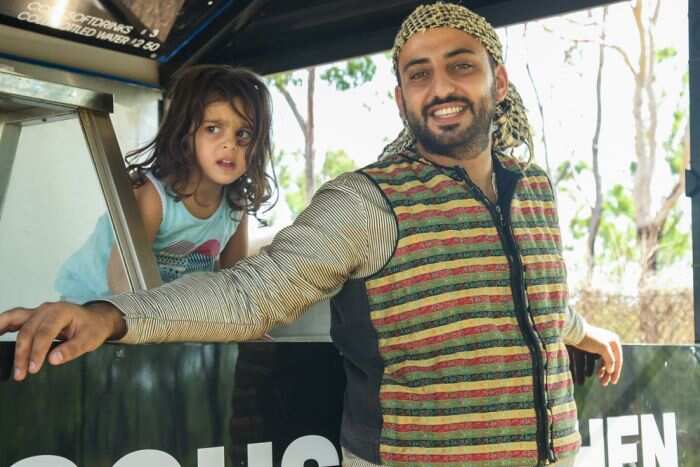 Syrian refugees with Darwin food truck thank Australia, bridging cultural divide one falafel at a time
