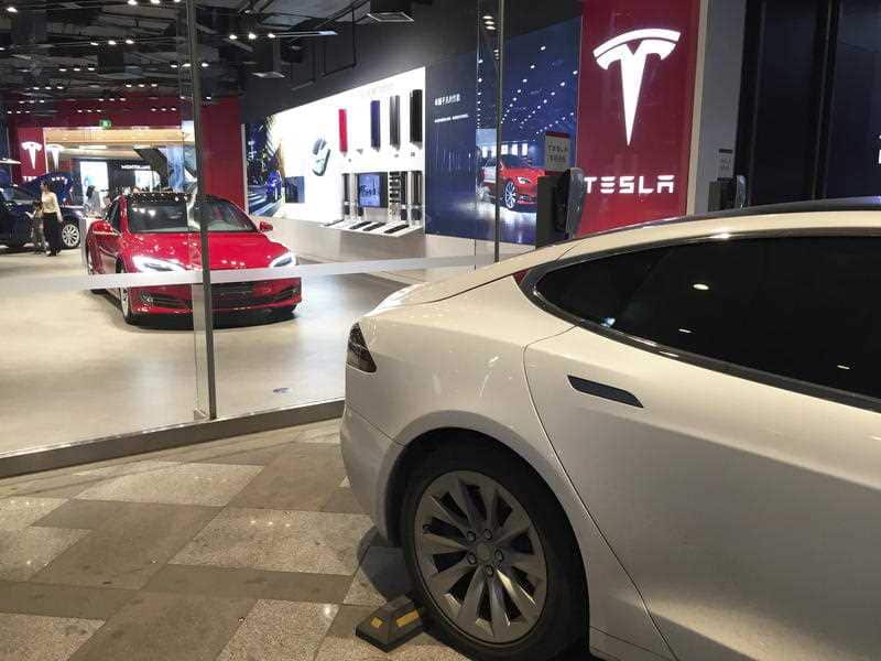 The gigafactory, with a total investment of 50 billion yuan ($7.25 billion), will have a production capacity of 500,000 units in two to three years.