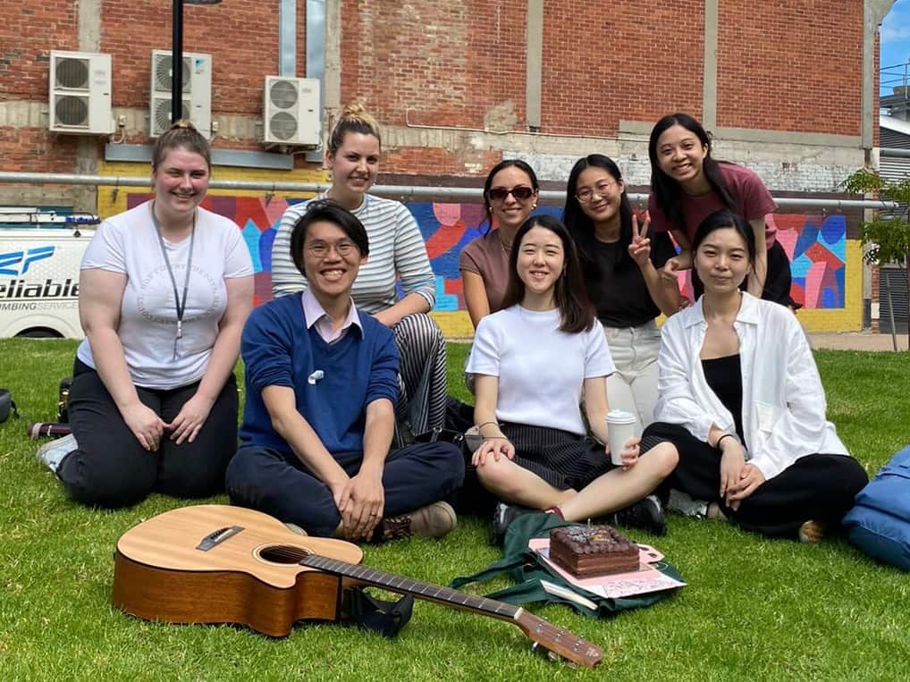跟墨爾本音樂治療課程的同學合照