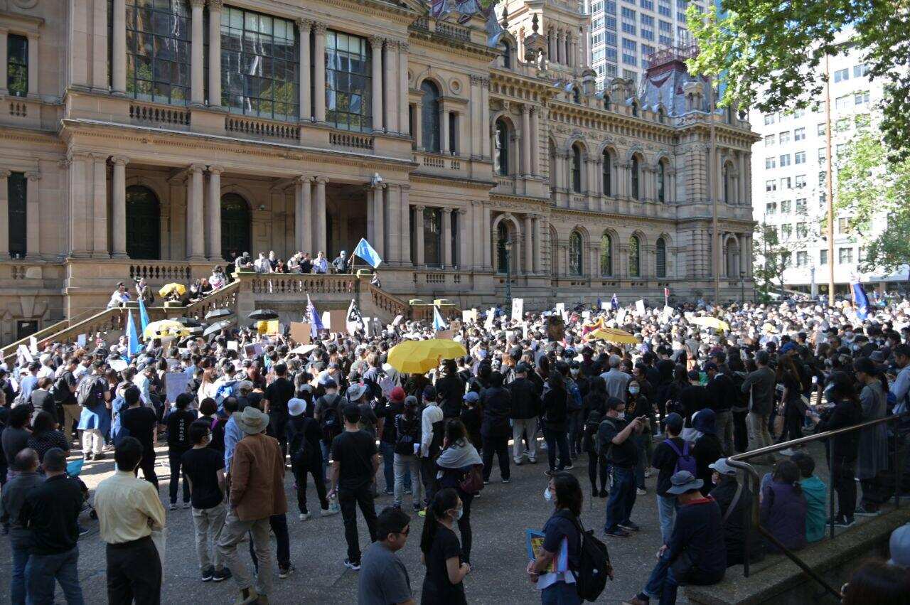 Pro-Hong Kong protesters turned out in thousands in Sydney at the weekend.