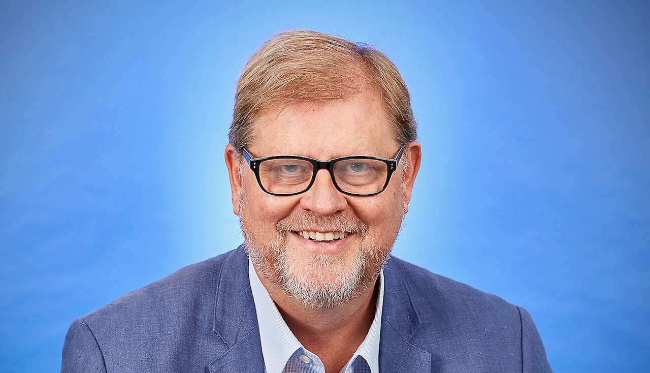 Professor Robert Booy