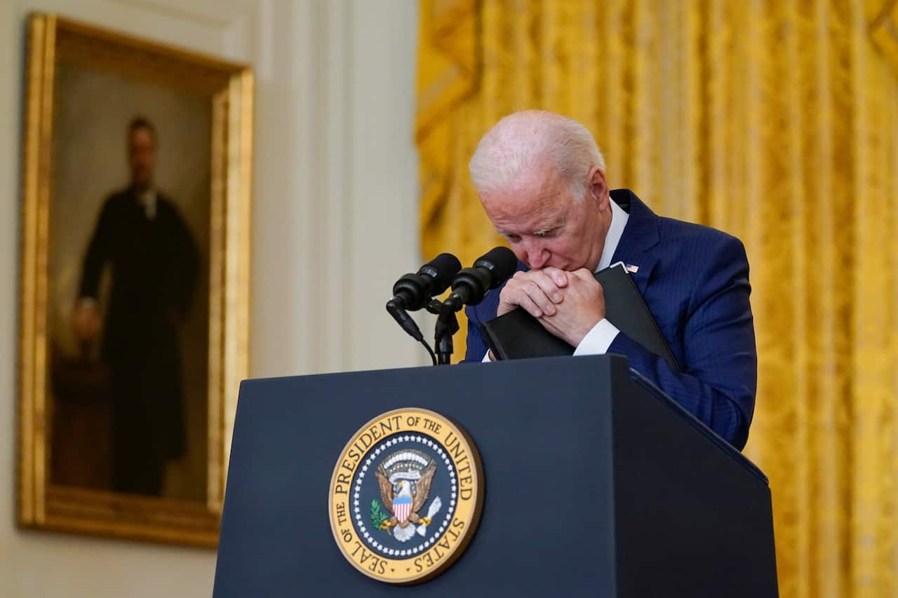 US President Joe Biden pauses as he speaks about the bombings at the Kabul airport