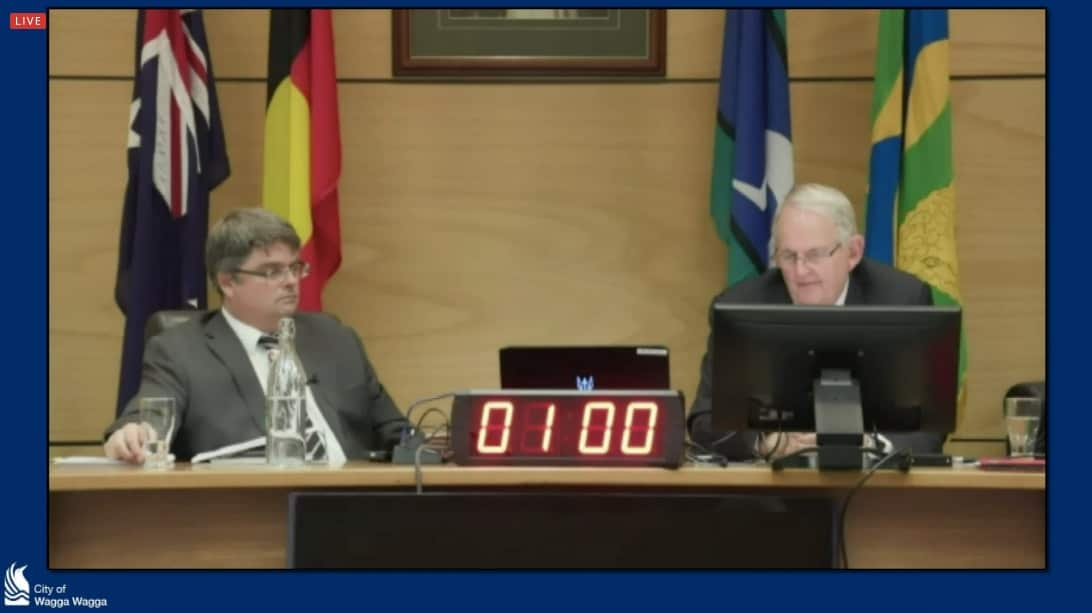 A extraordinary meeting of Wagga Wagga City Council was held to reconsider the motion.
