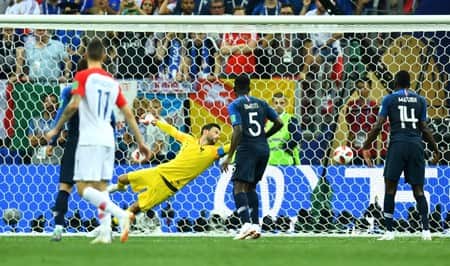 France overpower Croatia 4-2 to win World Cup