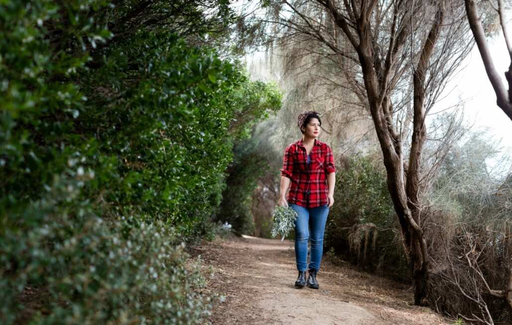 A Girls’ Guide To Hunting, Fishing and Wild Cooking