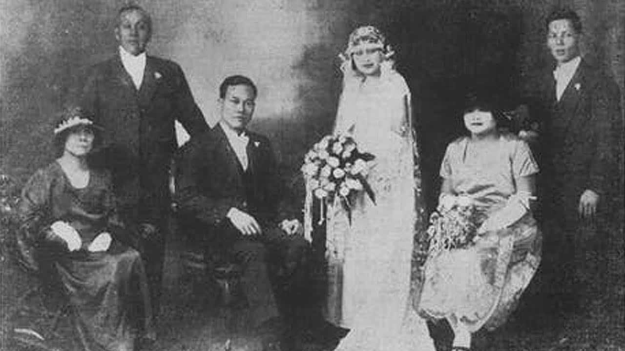 The family of Hop Lin Jong, far left, at the wedding of her daughter, Ruby (third from right) in 1924.
