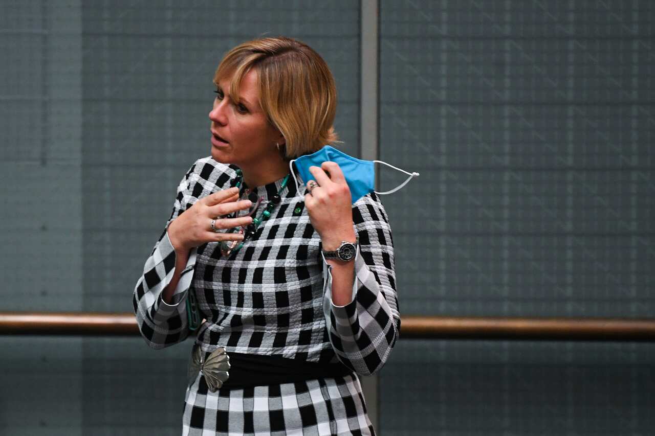 Independent MP Zali Steggall wears a face masks as he enters the House of Representatives at Parliament House in Canberra.