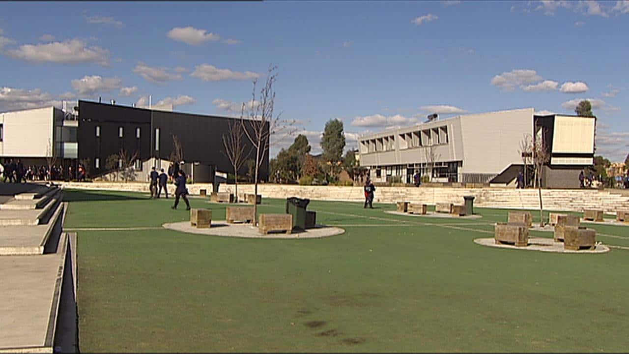 Victorian Budget 2016, Education, James Merlino, jobs, infrastructure, schools, building
