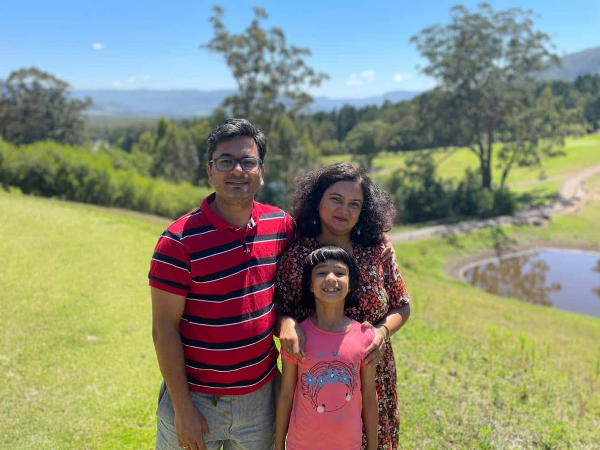 Aahana with her family