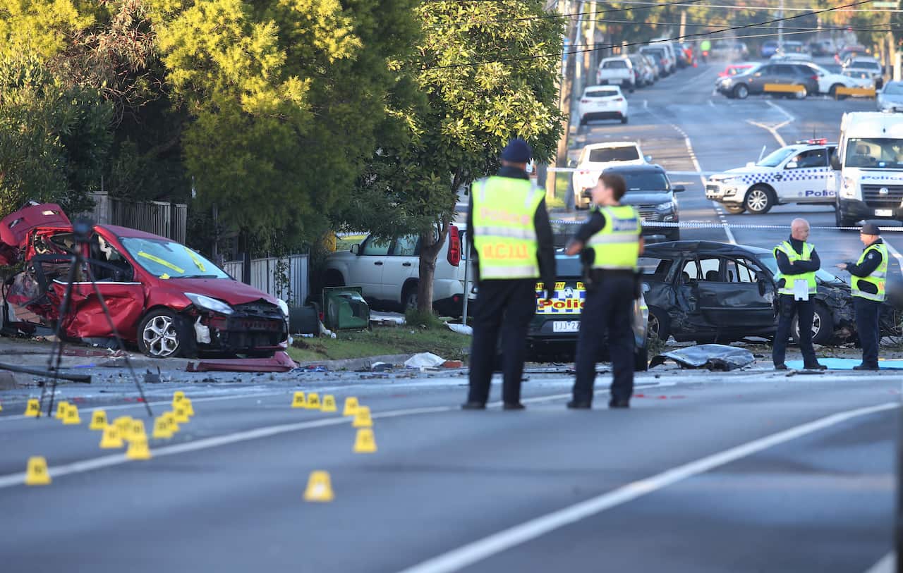 Main road safety rules in Australia. 