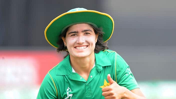 Pakistan's Diana Baig displays a thumbs up symbol during the ICC Women's World Cup 2017 