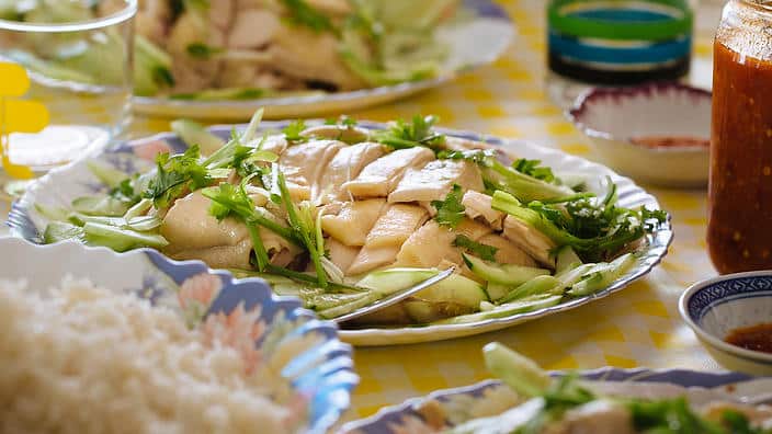Hainanese chicken rice right here.