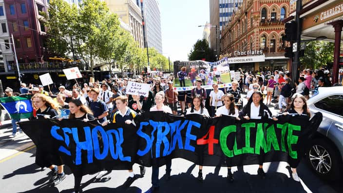 AAP Image/Mark Brake