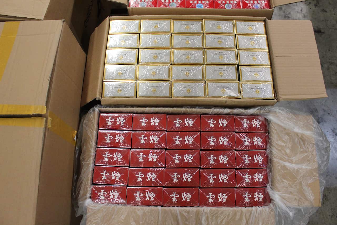     Two arrested in Adelaide for illicit tobacco smuggling